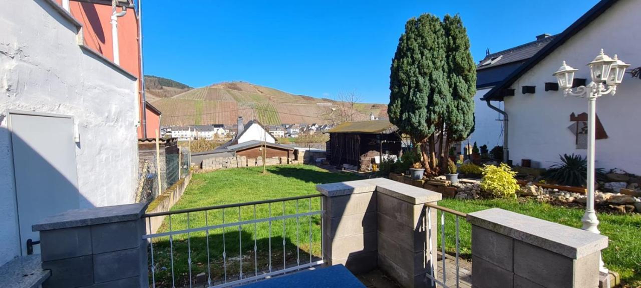 Ferienhaus Schnitzius Kinheim المظهر الخارجي الصورة